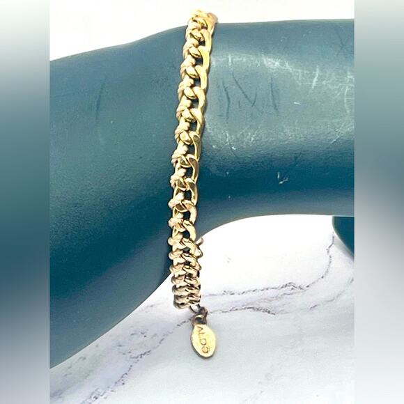 Aldo gold tone wrapped chain link bracelet - Picture 1 of 5
